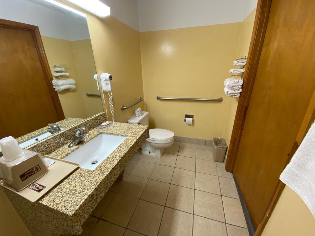 Budget Host Inn - Baxley Εξωτερικό φωτογραφία